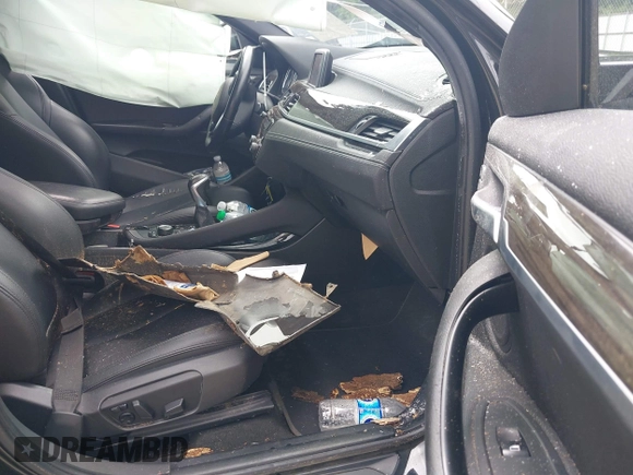 2018 BMW X2 sDrive28i z VIN WBXYJ3C31JEJ84394, wystawiony jako IAAI lot #42364160 z przebiegiem Nie podano mil oraz . Historia ofert i sprzedaży dostępna na DreamBid. Obrazek 5.