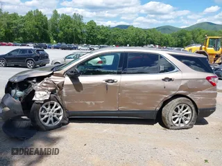 2019 Chevrolet Equinox LT z VIN 2GNAXTEVXK6232662, wystawiony jako IAAI lot #42331522 z przebiegiem 92 090 mil mil oraz . Historia ofert i sprzedaży dostępna na DreamBid. Obrazek 14.