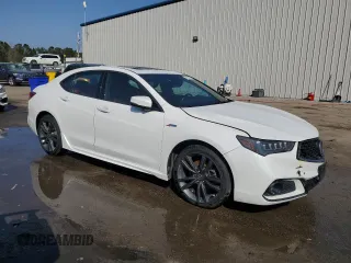 2020 Acura TLX w/A-Spec Pkg with VIN 19UUB1F64LA010723, listed as a Copart auction lot 44362595 with 96,818 mi miles and Salvage Title. Bid and sale history available at carsss.com. Image 4.