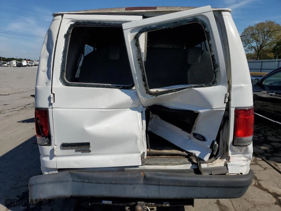 2010 Ford Econoline Wagon XL with VIN 1FBSS3BL5ADA47325, listed as a Copart auction lot 72460344 with 378,102 mi miles and Salvage Title. Bid and sale history available at carsss.com. Image 6.