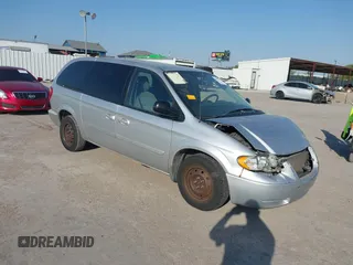 2007 Chrysler Town & Country LWB LX with VIN 2A4GP44RX7R245800, listed as a IAAI auction lot 40575140 with 237,695 mi miles. Bid and sale history available at carsss.com. Image 1.