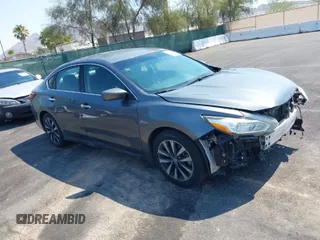 2018 Nissan Altima 2.5 S with VIN 1N4AL3AP9JC208196, listed as a IAAI auction lot 39830924 with 112,291 mi miles. Bid and sale history available at carsss.com. Image 1.