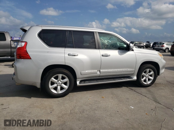 2011 Lexus GX 460 Premium with VIN JTJJM7FX0B5030138, listed as a Copart auction lot 52805215 with 206,275 mi miles and Salvage Title. Bid and sale history available at DreamBid. Image 3.