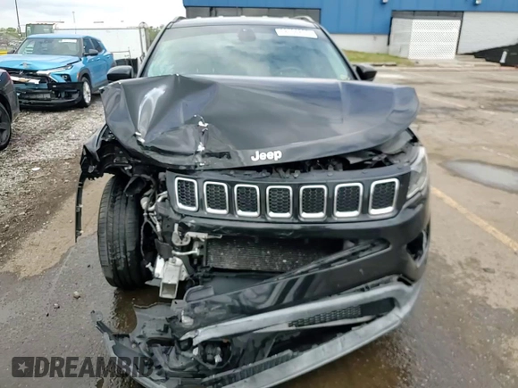 2019 Jeep Compass Latitude z VIN 3C4NJDBB5KT596835, wystawiony jako Copart lot #58706825 z przebiegiem 169 320 mil mil oraz Szkoda całkowita • Salvage title. Historia ofert i sprzedaży dostępna na DreamBid. Obrazek 14.