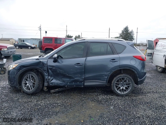 2013 Mazda CX-5 Sport with VIN JM3KE2BE7D0154040, listed as a IAAI auction lot 41842013 with 132,382 mi miles. Bid and sale history available at carsss.com. Image 14.