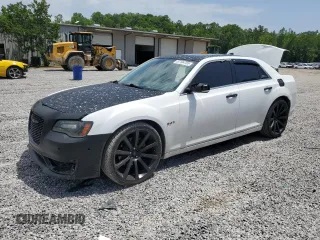 2017 Chrysler 300 C z VIN 2C3CCAET6HH582291, wystawiony jako Copart lot #57104755 z przebiegiem 117 085 mil mil oraz Szkoda całkowita • Salvage title. Historia ofert i sprzedaży dostępna na DreamBid. Obrazek 1.