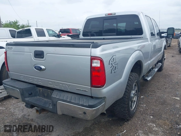 2015 Ford F-250 Lariat with VIN 1FT7W2B6XFEB03755, listed as a IAAI auction lot 42147048 with 100,239 mi miles and . Bid and sale history available at DreamBid. Image 4.