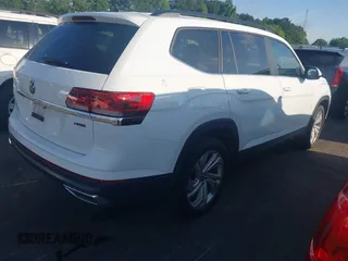 2021 Volkswagen Atlas SE with VIN 1V2HR2CA8MC575779, listed as a IAAI auction lot 42542070 with 84,849 mi miles and . Bid and sale history available at DreamBid. Image 4.