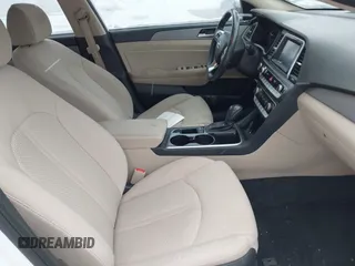 2018 Hyundai Sonata Sport with VIN 5NPE34AF9JH665989, listed as a IAAI auction lot 41621642 with 92,167 mi miles and . Bid and sale history available at carsss.com. Image 5.