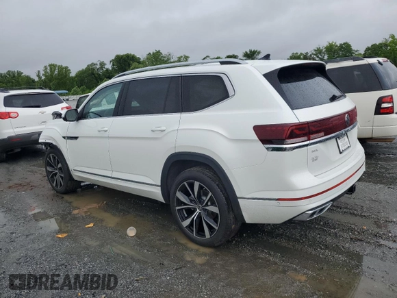 2025 Volkswagen Atlas SE with VIN 1V2FR2CA5SC545885, listed as a Copart auction lot 56670505 with 1,772 mi miles and Salvage title. Bid and sale history available at DreamBid. Image 2.