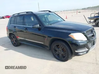 2013 Mercedes-Benz GLK with VIN WDCGG5HB2DF990806, listed as a IAAI auction lot 42047198 with 130,728 mi miles. Bid and sale history available at carsss.com. Image 1.