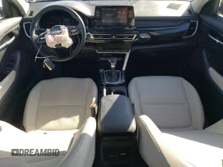 2021 Kia Seltos EX with VIN KNDERCAA2M7076840, listed as a Copart auction lot 44177135 with 41,650 mi miles and Salvage Title. Bid and sale history available at DreamBid. Image 8.