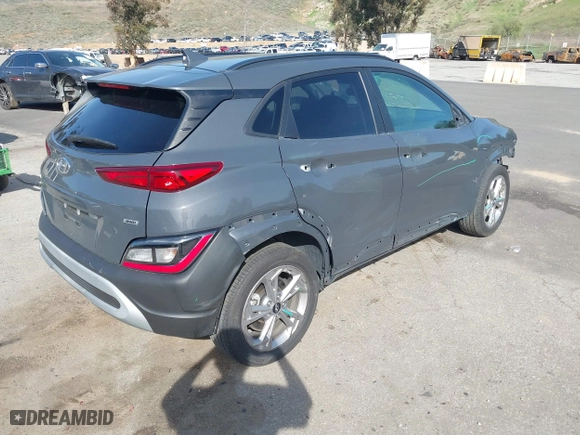 2023 Hyundai Kona SEL with VIN KM8K6CAB0PU060304, listed as a IAAI auction lot 41833836 with 24,007 mi miles. Bid and sale history available at carsss.com. Image 4.