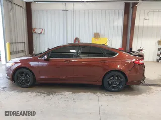 2016 Ford Fusion SE with VIN 3FA6P0H90GR274128, listed as a IAAI auction lot 40950722 with 109,440 mi miles. Bid and sale history available at carsss.com. Image 14.