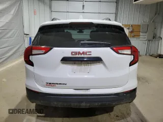 2024 GMC Terrain SLE z VIN 3GKALMEG7RL141287, wystawiony jako Copart lot #51591125 z przebiegiem 25 241 mil mil oraz Szkoda całkowita • Salvage title. Historia ofert i sprzedaży dostępna na DreamBid. Obrazek 6.