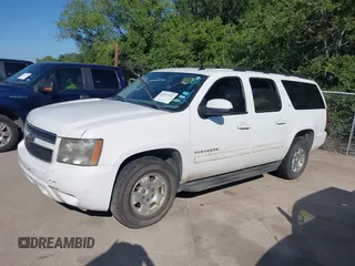 2011 Chevrolet Suburban LT with VIN 1GNSCJE06BR309881, listed as a IAAI auction lot 42577452 with 254,073 mi miles and . Bid and sale history available at DreamBid. Image 14.