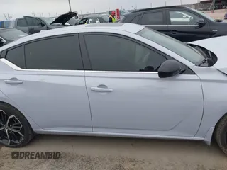2024 Nissan Altima SR z VIN 1N4BL4CV9RN341899, wystawiony jako IAAI lot #41578146 z przebiegiem 45 595 mil mil oraz . Historia ofert i sprzedaży dostępna na DreamBid. Obrazek 12.