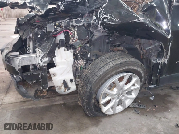 2018 Jeep Cherokee Latitude Plus with VIN 1C4PJMLX3JD598901, listed as a IAAI auction lot 42478797 with Not provided miles and . Bid and sale history available at DreamBid. Image 19.