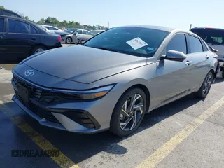 2024 Hyundai Elantra Limited с VIN KMHLP4DG1RU819415, выставлен на аукционе IAAI как лот 42027984 с пробегом 13 884 миль миль и . История ставок и продаж доступна на DreamBid. Изображение 18.