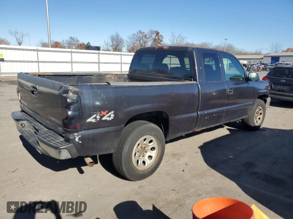 2005 Chevrolet Silverado 1500 with VIN 1GCEK19V45E290967, listed as a Copart auction lot 79959084 with 359,729 mi miles and Clean Title. Bid and sale history available at carsss.com. Image 3.