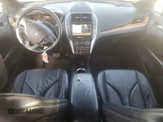 2017 Lincoln MKC Select with VIN 5LMCJ2C97HUL22468, listed as a Copart auction lot 52109315 with 99,944 mi miles and Salvage title. Bid and sale history available at DreamBid. Image 8.