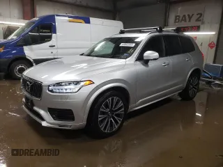 2021 Volvo XC90 Momentum with VIN YV4A221K8M1715566, listed as a Copart auction lot 44802555 with 42,513 mi miles and Salvage Title. Bid and sale history available at carsss.com. Image 1.