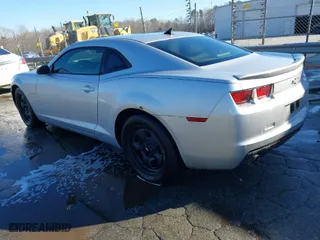 2012 Chevrolet Camaro 2LS with VIN 2G1FA1E38C9149677, listed as a IAAI auction lot 41576245 with 123,564 mi miles. Bid and sale history available at carsss.com. Image 3.