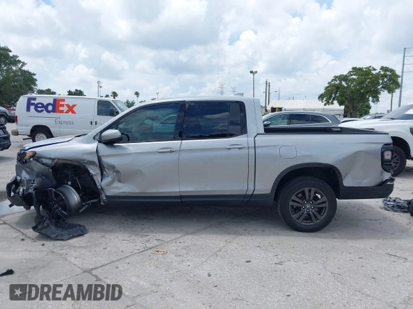 2020 Honda Ridgeline Sport with VIN 5FPYK3F19LB024180, listed as a IAAI auction lot 42399195 with 42,129 mi miles and . Bid and sale history available at DreamBid. Image 15.