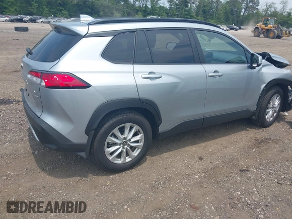 2024 Toyota Corolla Cross LE with VIN 7MUBAABGXRV110138, listed as a IAAI auction lot 42434214 with 8,185 mi miles and . Bid and sale history available at DreamBid. Image 4.