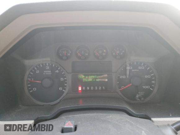 2008 Ford F-250 XL with VIN 1FTSX21598EA73327, listed as a Copart auction lot 61251425 with 216,694 mi miles and Salvage title. Bid and sale history available at DreamBid. Image 9.