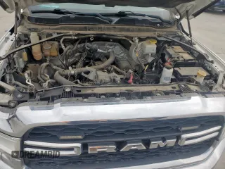 2019 Ram 2500 Tradesman with VIN 3C6UR5HJ6KG570026, listed as a Copart auction lot 63488505 with 129,320 mi miles and Clean title. Bid and sale history available at DreamBid. Image 12.