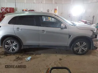 2020 Mitsubishi Outlander Sport SE 2.0 with VIN JA4AP4AU0LU029501, listed as a IAAI auction lot 41394227 with 88,417 mi miles. Bid and sale history available at carsss.com. Image 14.