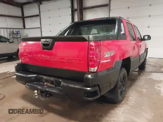2006 Chevrolet Avalanche Z71 with VIN 3GNEK12Z36G125541, listed as a IAAI auction lot 41573253 with 324,905 mi miles and . Bid and sale history available at DreamBid. Image 4.