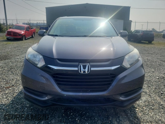 2018 Honda HR-V LX with VIN 3CZRU6H38JM104418, listed as a Copart auction lot 65933644 with 52,254 mi miles and Salvage Title. Bid and sale history available at carsss.com. Image 5.
