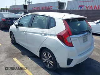 2016 Honda Fit EX with VIN JHMGK5H77GX001444, listed as a IAAI auction lot 42583633 with 116,747 mi miles and . Bid and sale history available at DreamBid. Image 3.