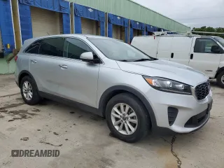 2019 Kia Sorento LX z VIN 5XYPG4A52KG489297, wystawiony jako Copart lot #58671535 z przebiegiem 108 750 mil mil oraz Czysty tytuł • Clean title. Historia ofert i sprzedaży dostępna na DreamBid. Obrazek 4.
