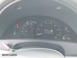 2007 Toyota Camry Hybrid with VIN JTNBB46K473000672, listed as a IAAI auction lot 41841447 with 216,474 mi miles. Bid and sale history available at carsss.com. Image 7.
