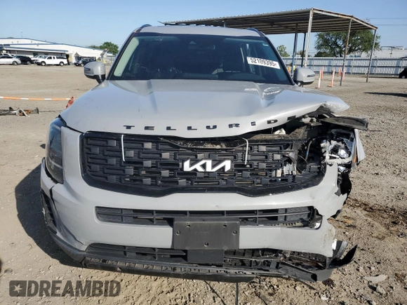 2022 Kia Telluride EX with VIN 5XYP3DHC3NG279196, listed as a Copart auction lot 52109395 with 35,252 mi miles and Salvage Title. Bid and sale history available at carsss.com. Image 5.