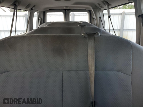 2010 Ford Econoline Passenger XL с VIN 1FBSS3BL9ADA18474, выставлен на аукционе Copart как лот 51644235 с пробегом 84 311 миль миль и Чистый • Clean title. История ставок и продаж доступна на DreamBid. Изображение 10.