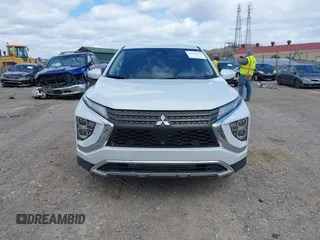 2022 Mitsubishi Eclipse Cross SE with VIN JA4ATWAA8NZ003912, listed as a IAAI auction lot 41993773 with 64,311 mi miles and . Bid and sale history available at DreamBid. Image 13.