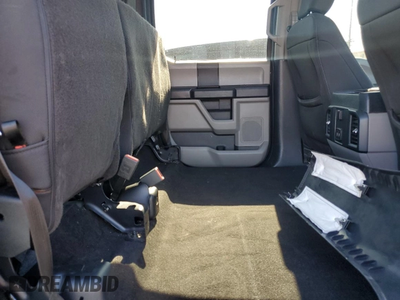 2020 Ford F-150 XL with VIN 1FTEW1CP0LFA72448, listed as a Copart auction lot 59237885 with 87,060 mi miles and Salvage title. Bid and sale history available at DreamBid. Image 10.