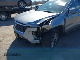 2025 Cadillac XT4 AWD Premium Luxury with VIN 1GYFZDR48SF138618, listed as a IAAI auction lot 41889219 with 7,823 mi miles and . Bid and sale history available at DreamBid. Image 6.