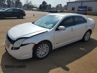 2010 Mercury Milan Hybrid with VIN 3MEDM0L38AR601605, listed as a Copart auction lot 49236815 with 114,536 mi miles and Salvage Title. Bid and sale history available at carsss.com. Image 1.