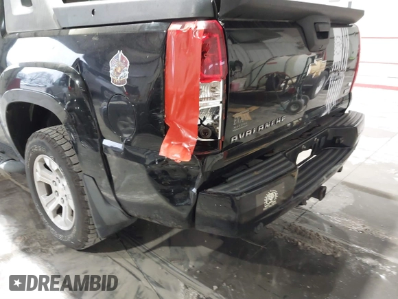 2008 Chevrolet Avalanche 2LT with VIN 3GNFK12328G287891, listed as a IAAI auction lot 41509248 with 233,133 mi miles and . Bid and sale history available at DreamBid. Image 6.