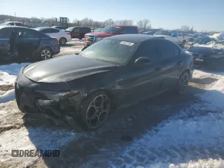 2022 Alfa Romeo Giulia Veloce with VIN ZARFANBN5N7658883, listed as a Copart auction lot 88497465 with 0 mi miles and Salvage Title. Bid and sale history available at carsss.com. Image 1.