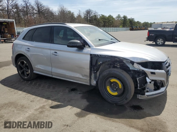 2019 Audi SQ5 Premium Plus with VIN WA1B4AFY2K2131402, listed as a Copart auction lot 54062965 with 32,639 mi miles and Salvage Title. Bid and sale history available at DreamBid. Image 4.