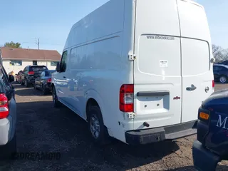 2016 Nissan NV Cargo SV z VIN 1N6BF0LY0GN805855, wystawiony jako IAAI lot #41849743 z przebiegiem Nie podano mil oraz . Historia ofert i sprzedaży dostępna na DreamBid. Obrazek 3.