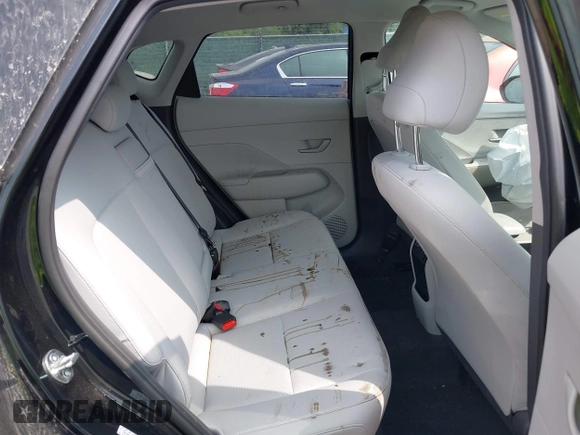 2025 Hyundai Kona SEL with VIN KM8HBCAB3SU204782, listed as a IAAI auction lot 42180938 with 17,920 mi miles and . Bid and sale history available at carsss.com. Image 8.