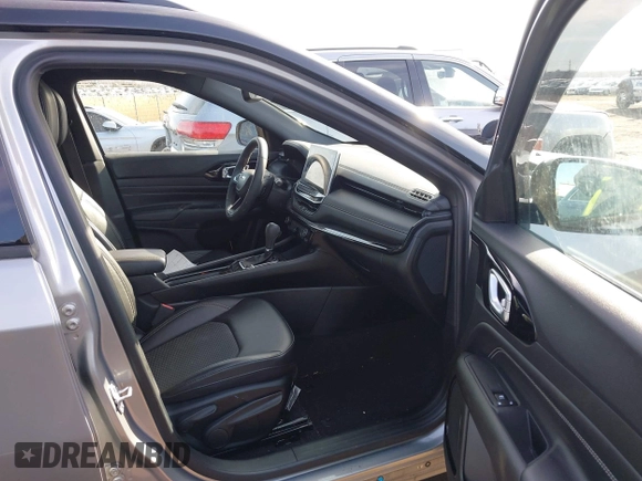 2023 Jeep Compass Latitude with VIN 3C4NJDBN7PT558797, listed as a IAAI auction lot 41854517 with 26,495 mi miles and . Bid and sale history available at DreamBid. Image 5.