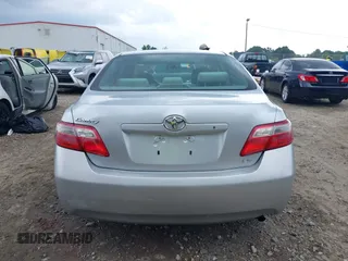 2007 Toyota Camry CE z VIN 4T1BE46K67U138778, wystawiony jako IAAI lot #42400763 z przebiegiem 191 729 mil mil oraz . Historia ofert i sprzedaży dostępna na DreamBid. Obrazek 16.